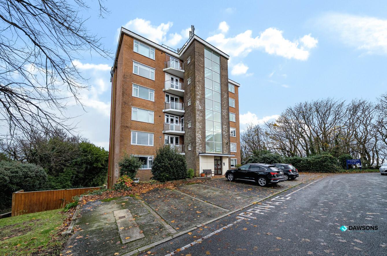 Highcliffe Court, Langland, Swansea, SA3 4TQ